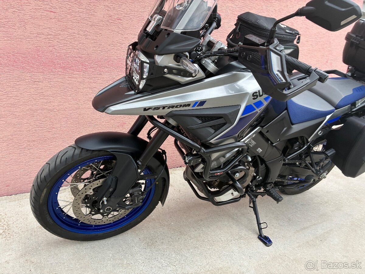 Suzuki Vstrom 1050 - 13