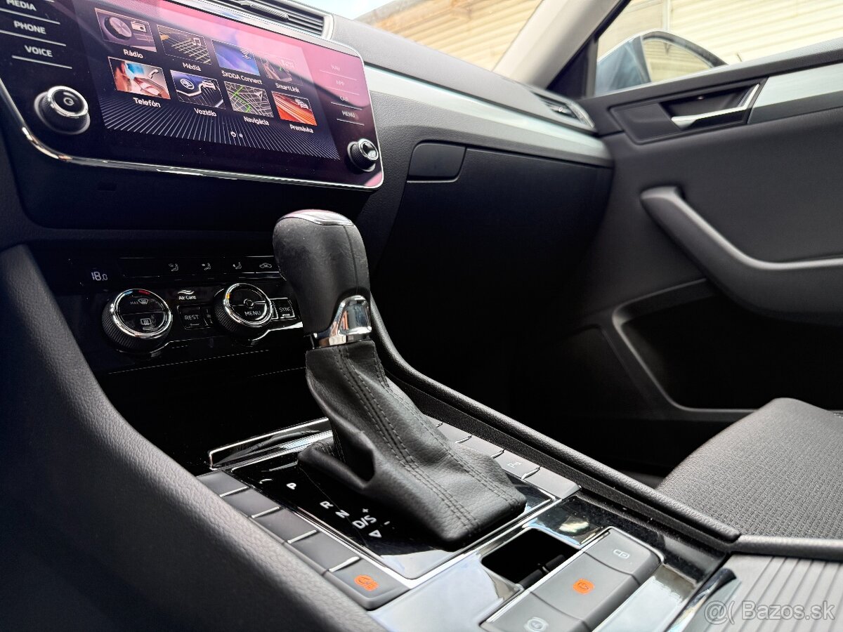 Škoda Superb Combi 2.0 TDI DSG - 13