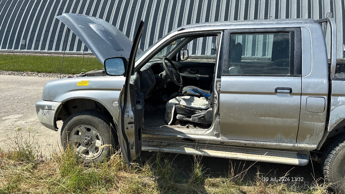 Mitsubishi L200 - 13