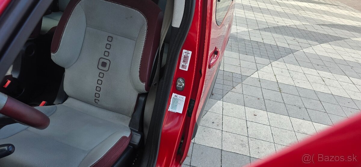 Citroen Berlingo.6 HDI 55kw r.v.2011 - 13