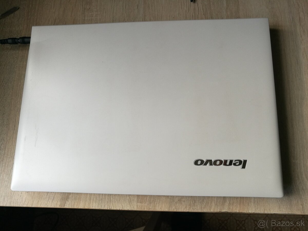 Lenovo.i5. SSD 256 GB. nVidia 2+8 GB.Nová baterka. RAM 16GB. - 13