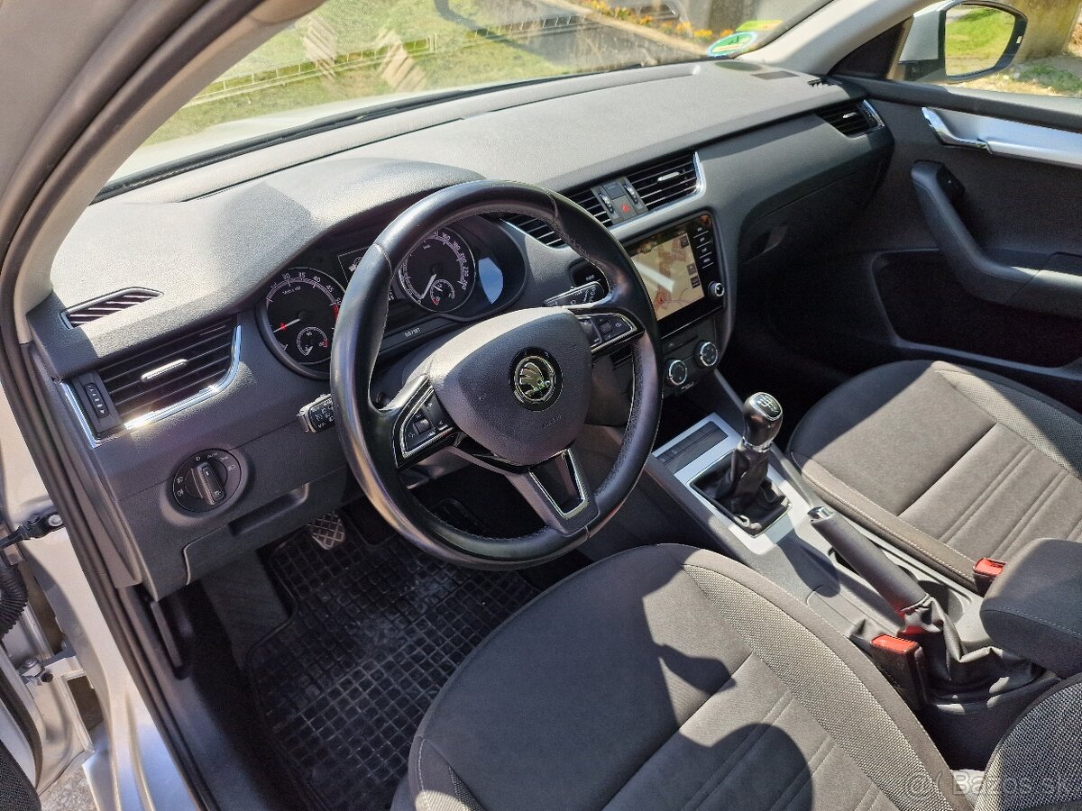 Škoda Octavia 3 Combi 1,6tdi - 13