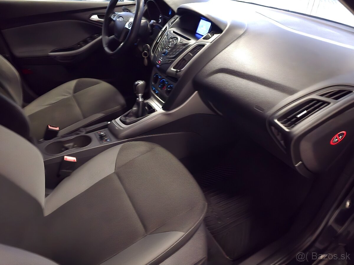 Ford Focus Kombi 1.6 TDCi DPF Trend - 13