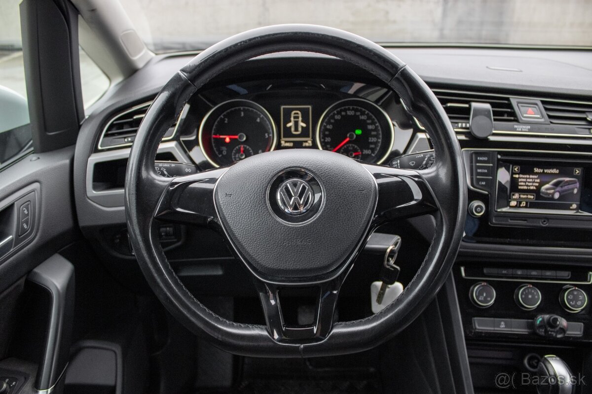 Volkswagen Touran 1.6 TDI DSG - 13