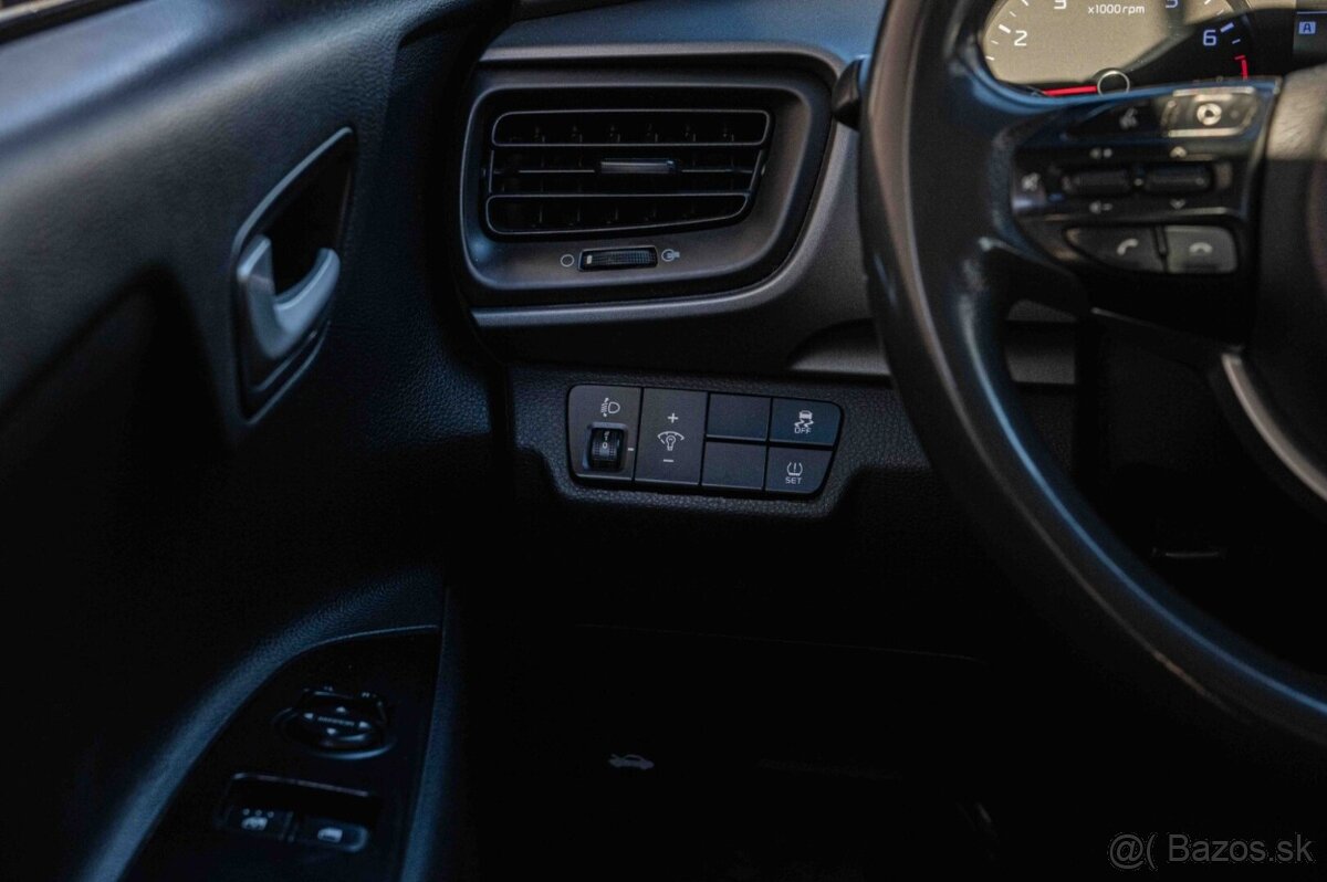 Kia Stonic 1.0 T-GDi Silver - 13