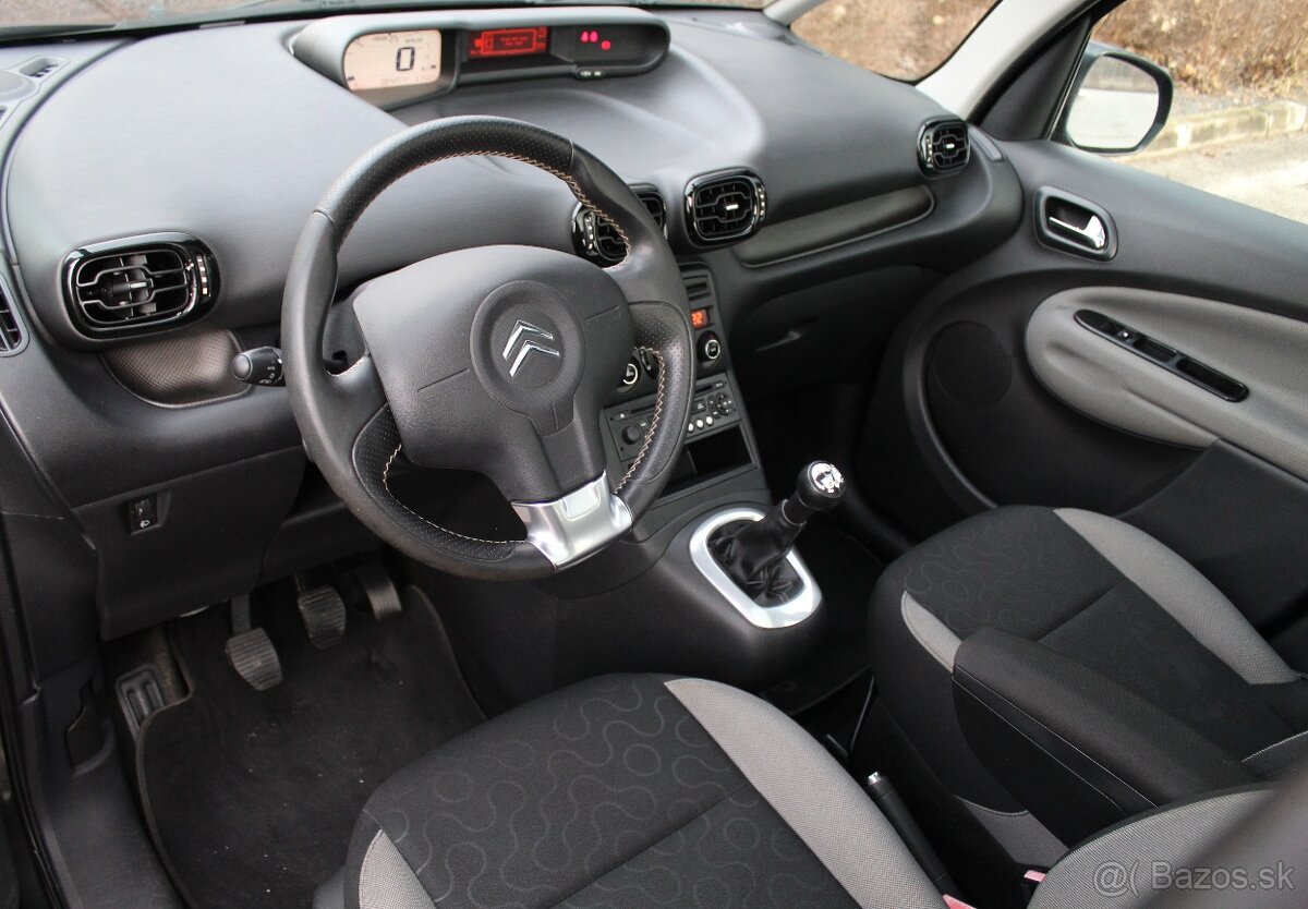 Citroen C3 Picasso 1.4 VTi - 13