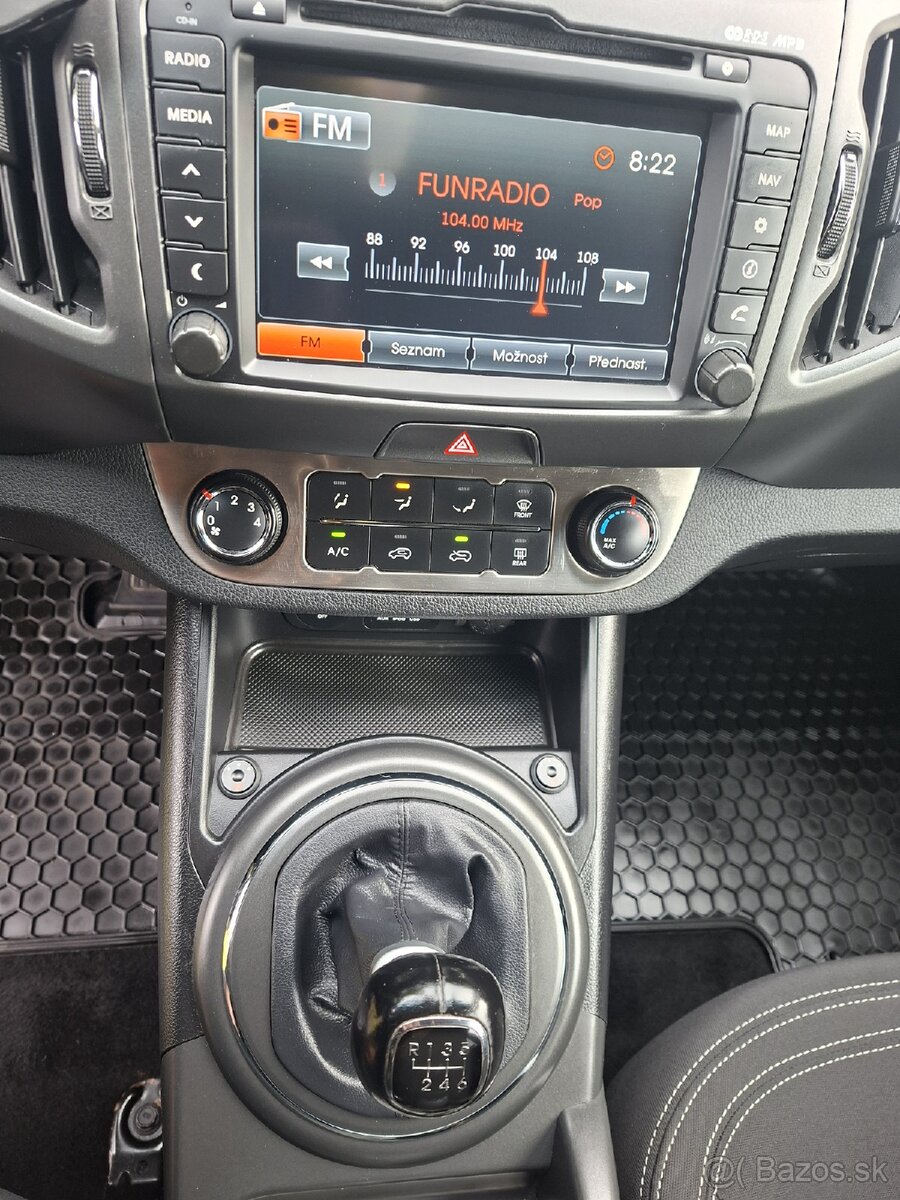 Kia Sportage 2.0 CRDI 4x4 4WD rv:2014 km:131122 Navi kamera - 13