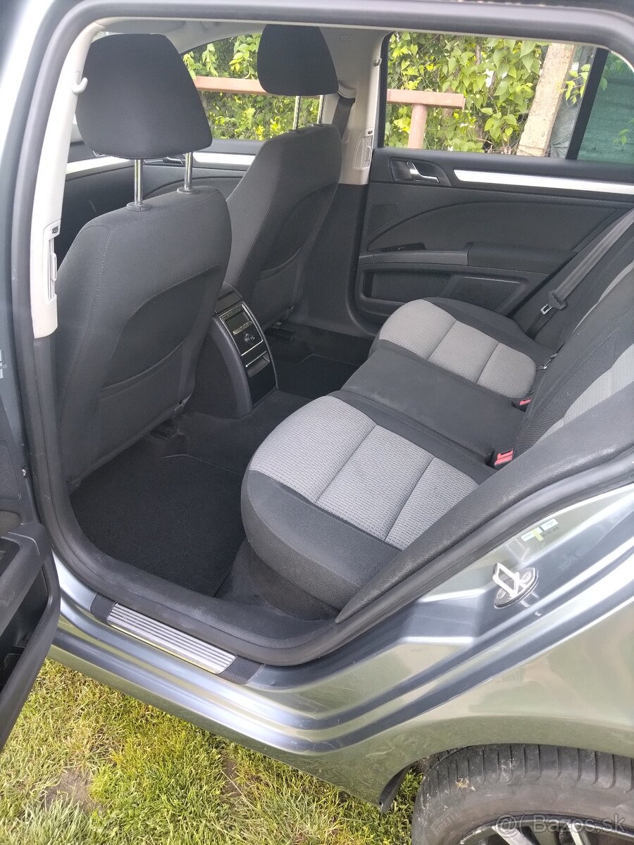 Skoda Superb 2.0 tdi 125kw 4x4 - 13