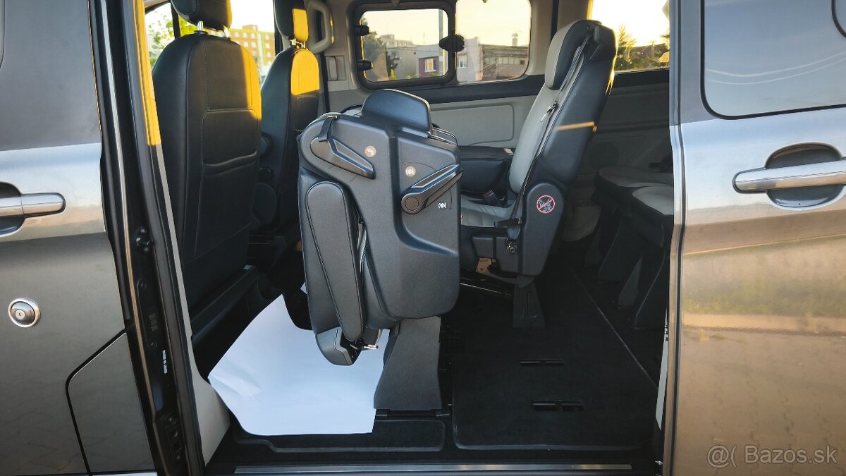 Ford Tourneo Custom 2.0 TDCi - 13