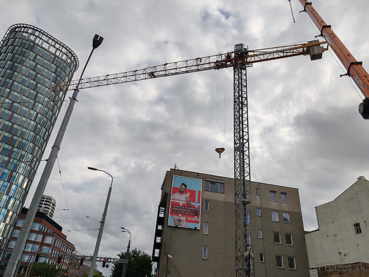 Stavebný Žeriav FM 1345 TLX / 6 - 13