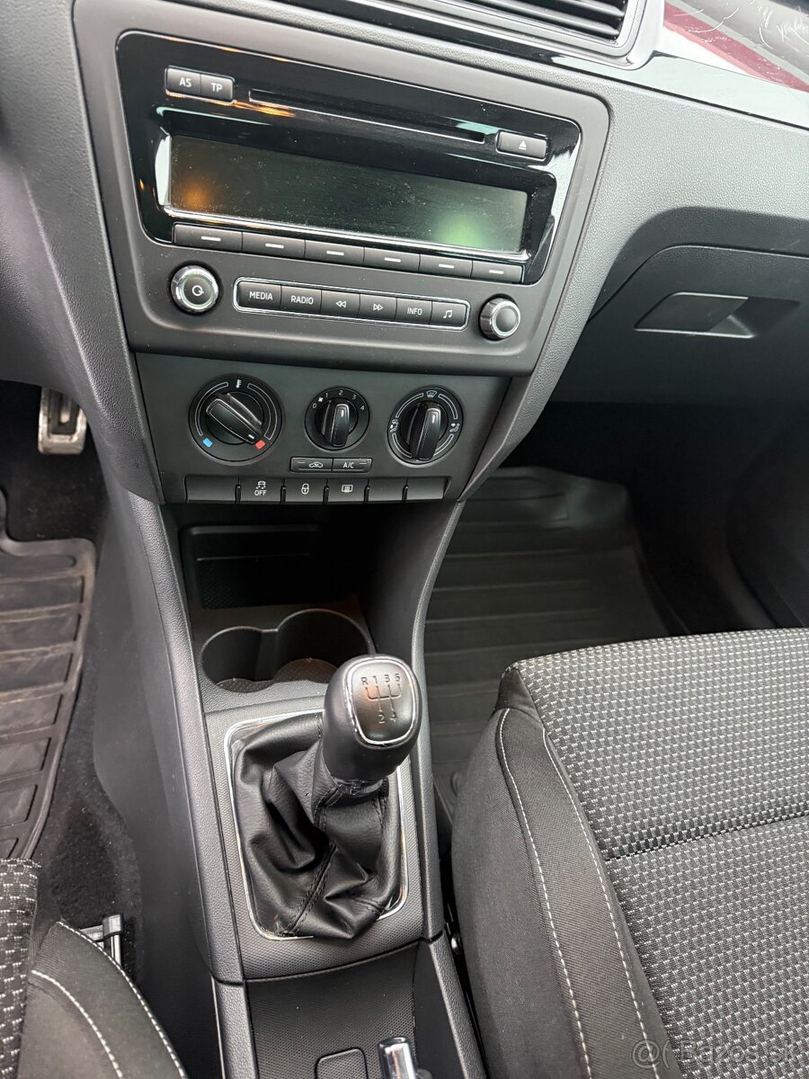 Škoda Rapid spaceBack 1.2Tsi 53 000km - 13