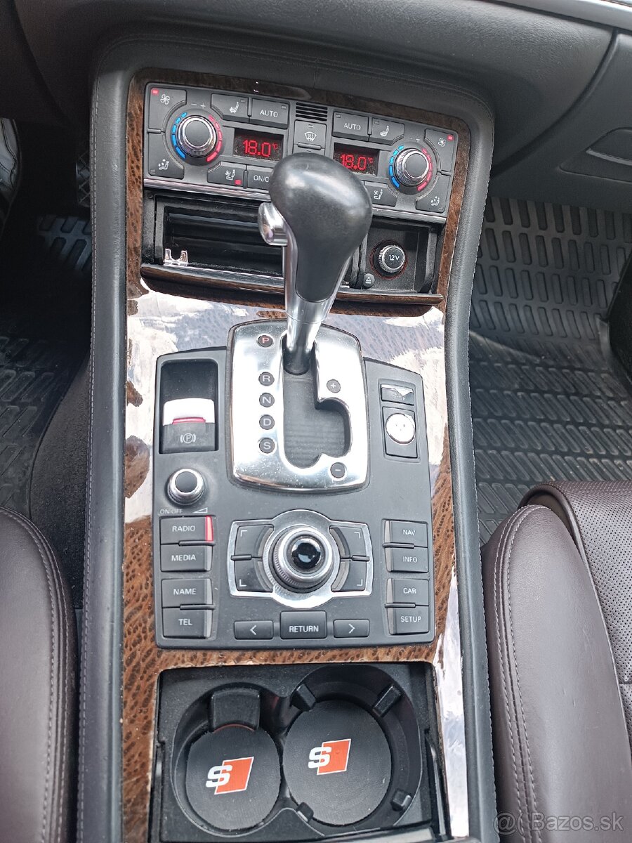 Audi A8 4.2 TDI - 13