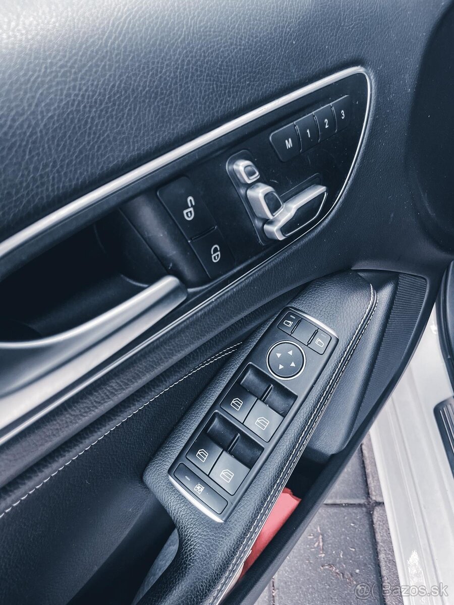 MERCEDES-BENZ A160 SPORT PREMIUM - 13