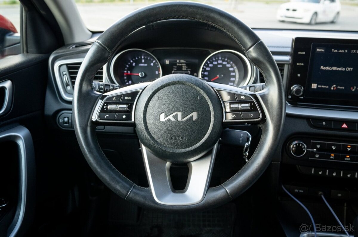 Kia Ceed SW 1.6 CRDi MHEV - 13