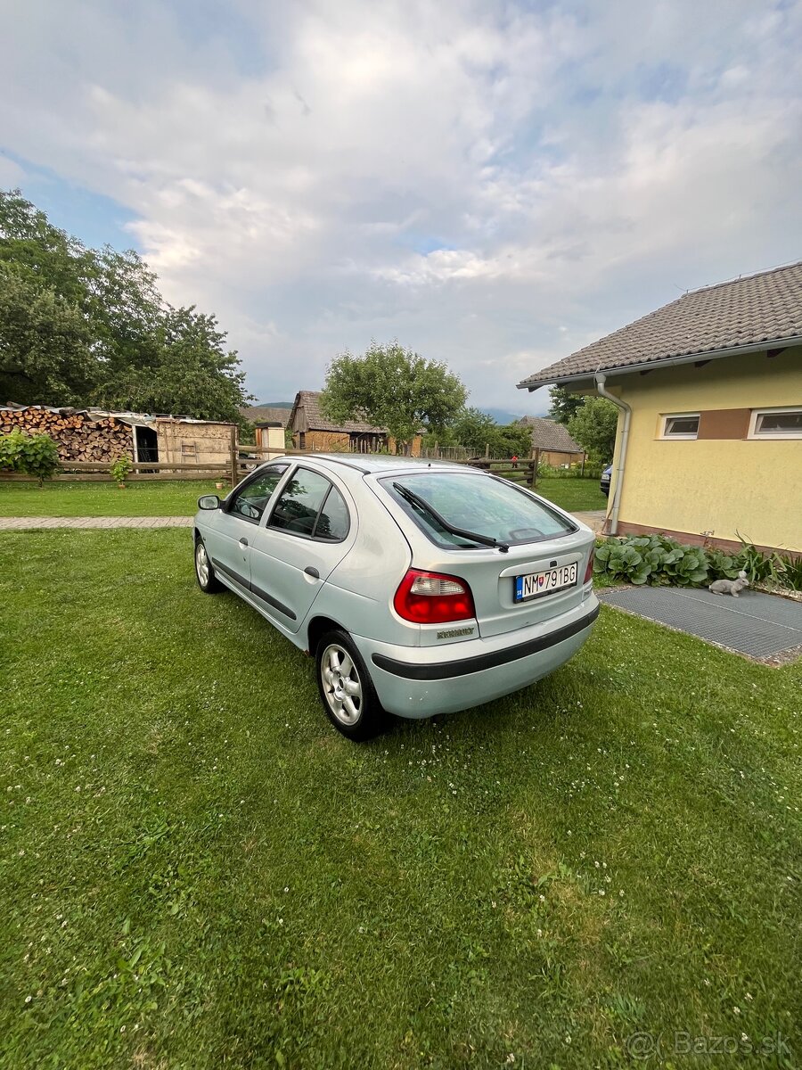 Renault megané RXE 1.9DTI - 13