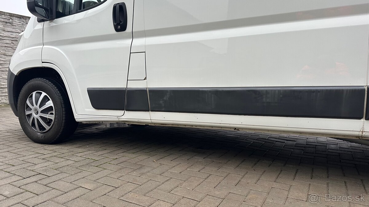 Citroën Jumper 2.2 96 kW - 13