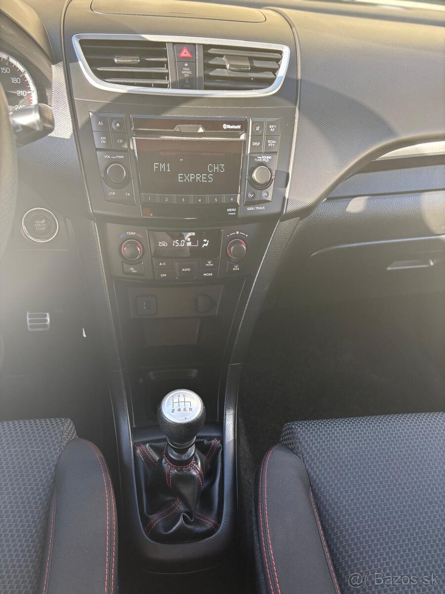 Suzuki Swift SPORT - 13