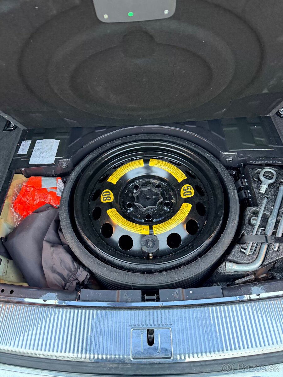 Volkswagen Touareg 3.0 V6 TDI - 13