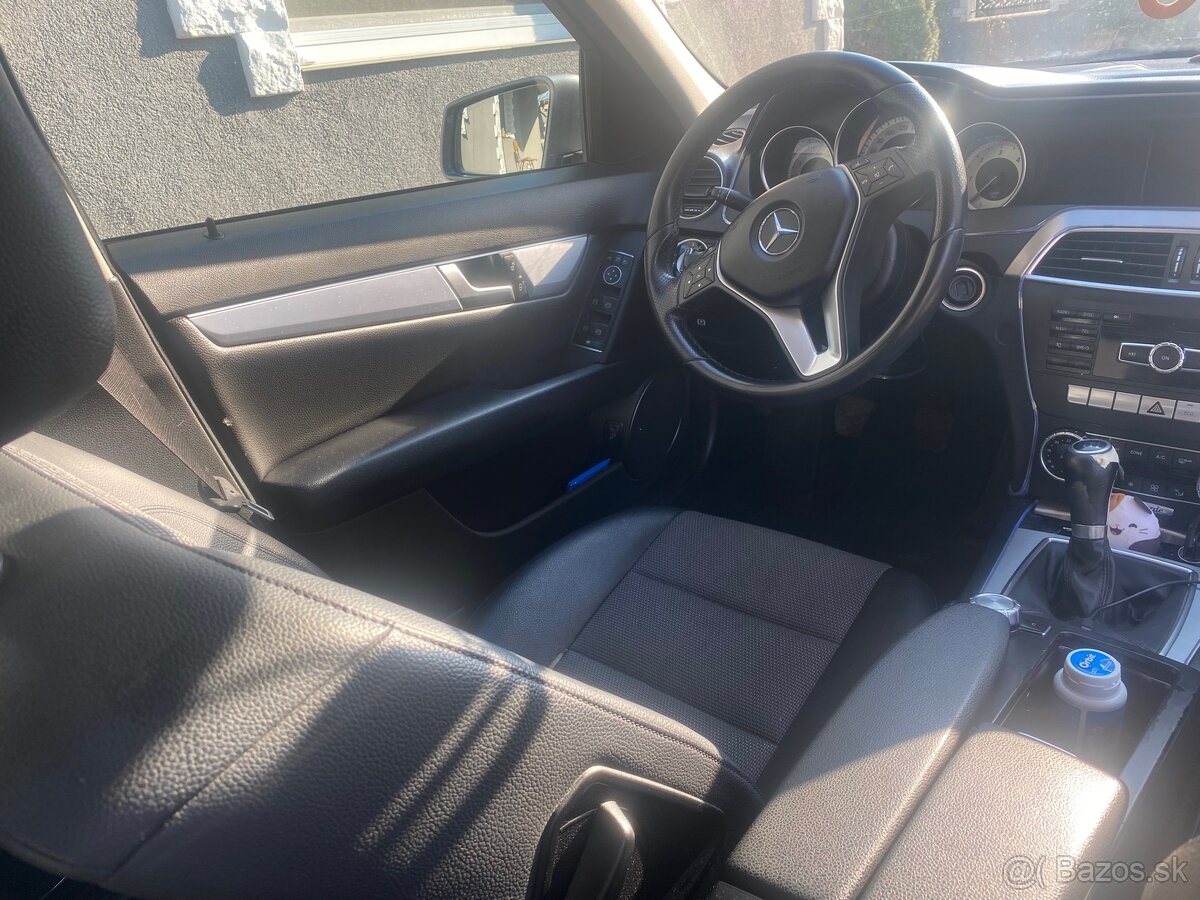 Mercedes w204 c 180 cdi - 13