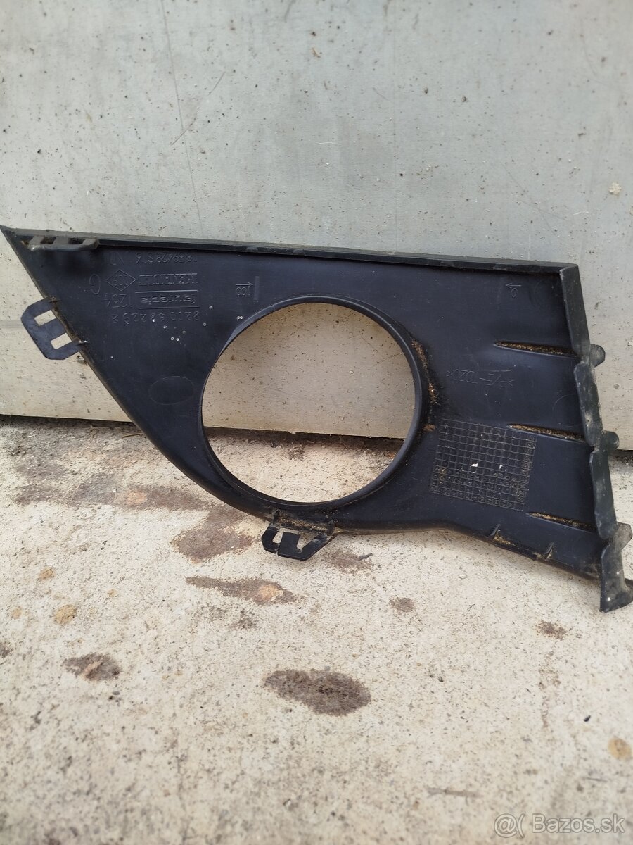 Renaut Clio III-Uchit narazníka - 13