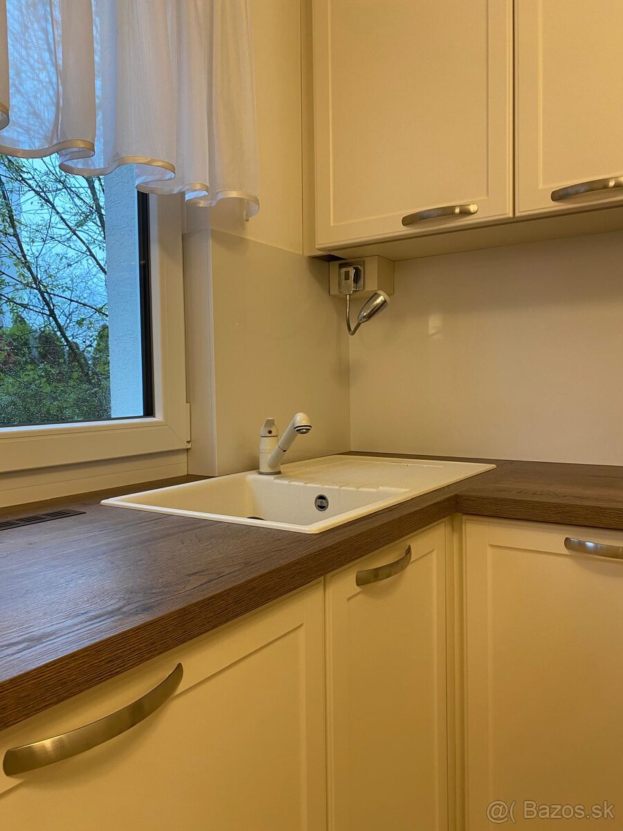 Predam nadstandard byt 3KK + technicka miestnost+ 2 pivnice - 13