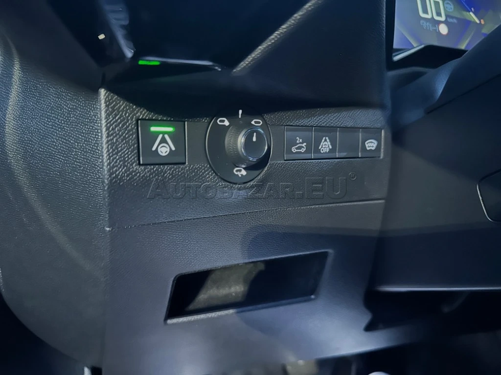 DS 7 LOUVRE EDITION - 13