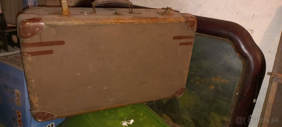 Starožitnosti. - 13