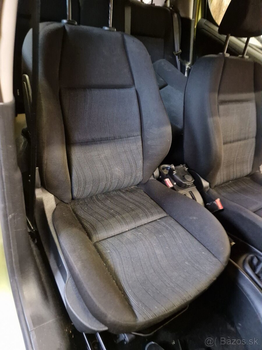 Diely interiéru Peugeot 207 - 13