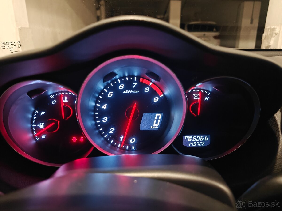 Mazda RX8 141kW 2006 manual - 13