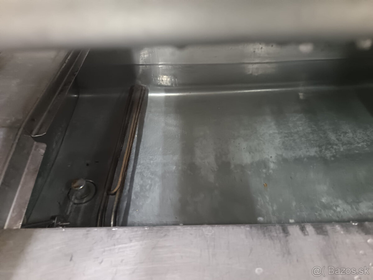 Tunelová umývačka riadu Zanussi RT 270 HD E - 13