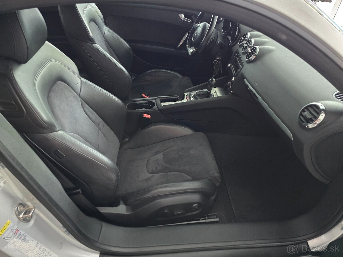 Audi TT Coupé 2.0 TFSI S tronic - 13