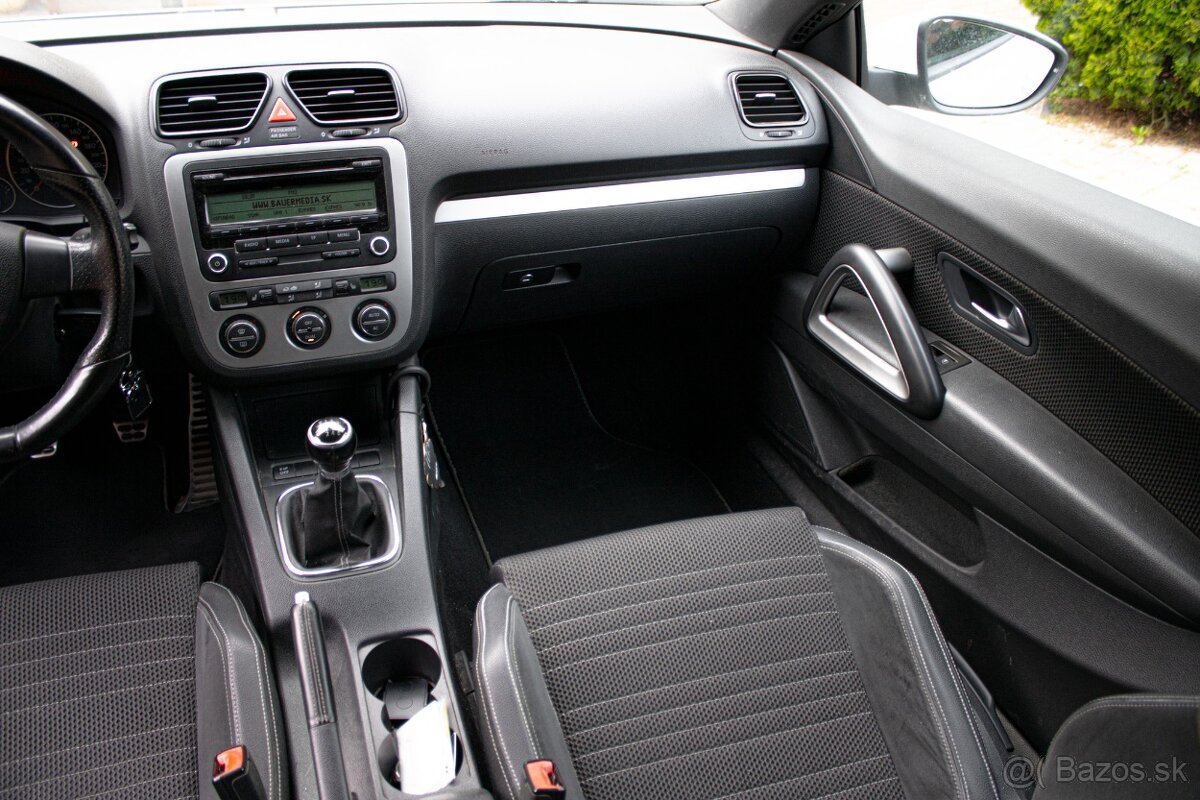 Volkswagen Scirocco 1.4 TSI 160k - 13