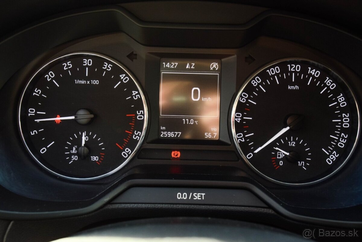 Škoda Octavia 3 Combi 2.0 TDI Elegance/Style - 13