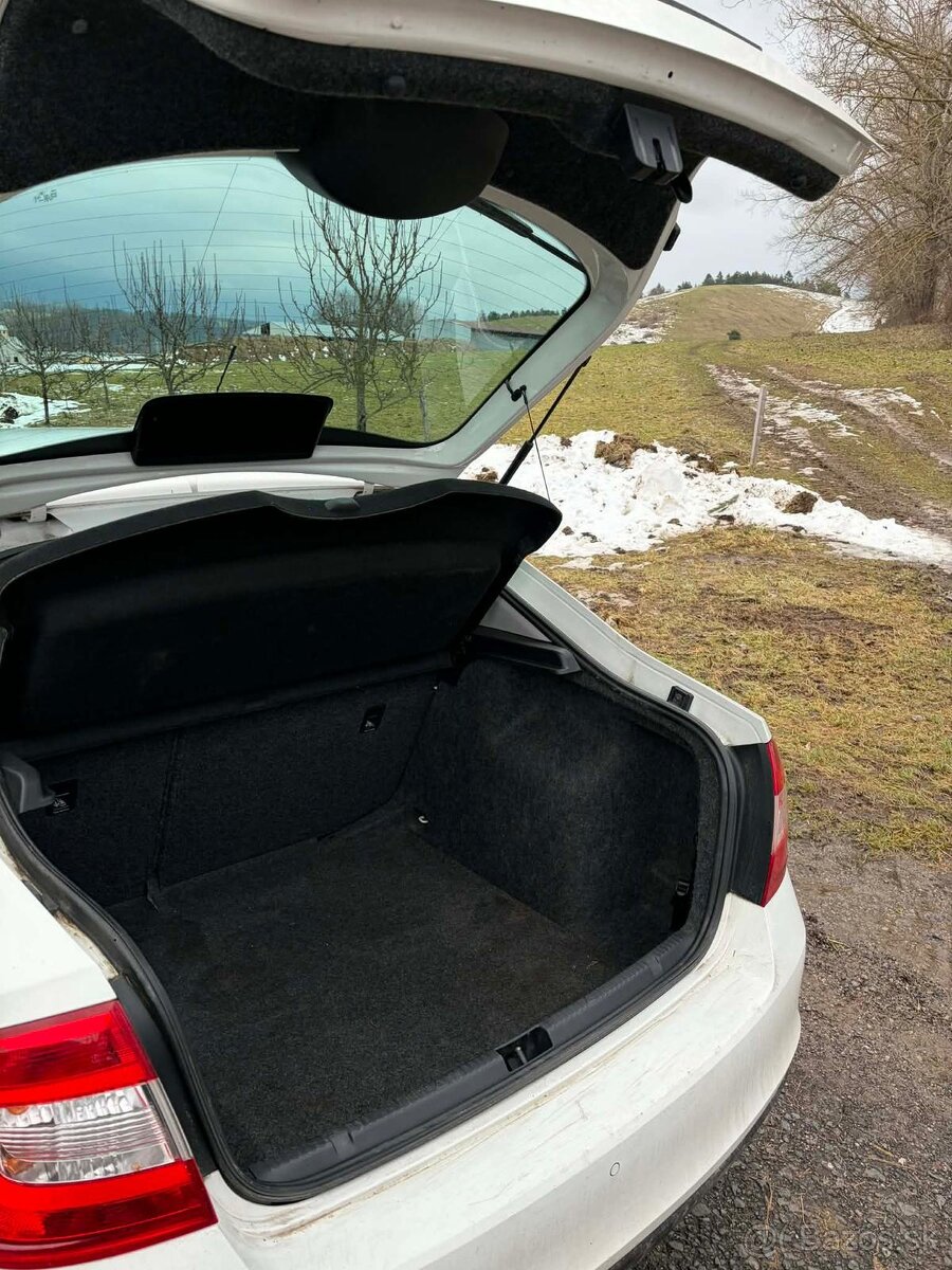 Škoda rapid 1.2tsi 2013 - 13