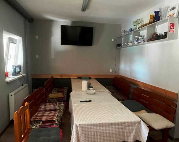 VIDINÁ - RD - 240 m2 - TERASA, BAZÉN, GARÁŽ - 13