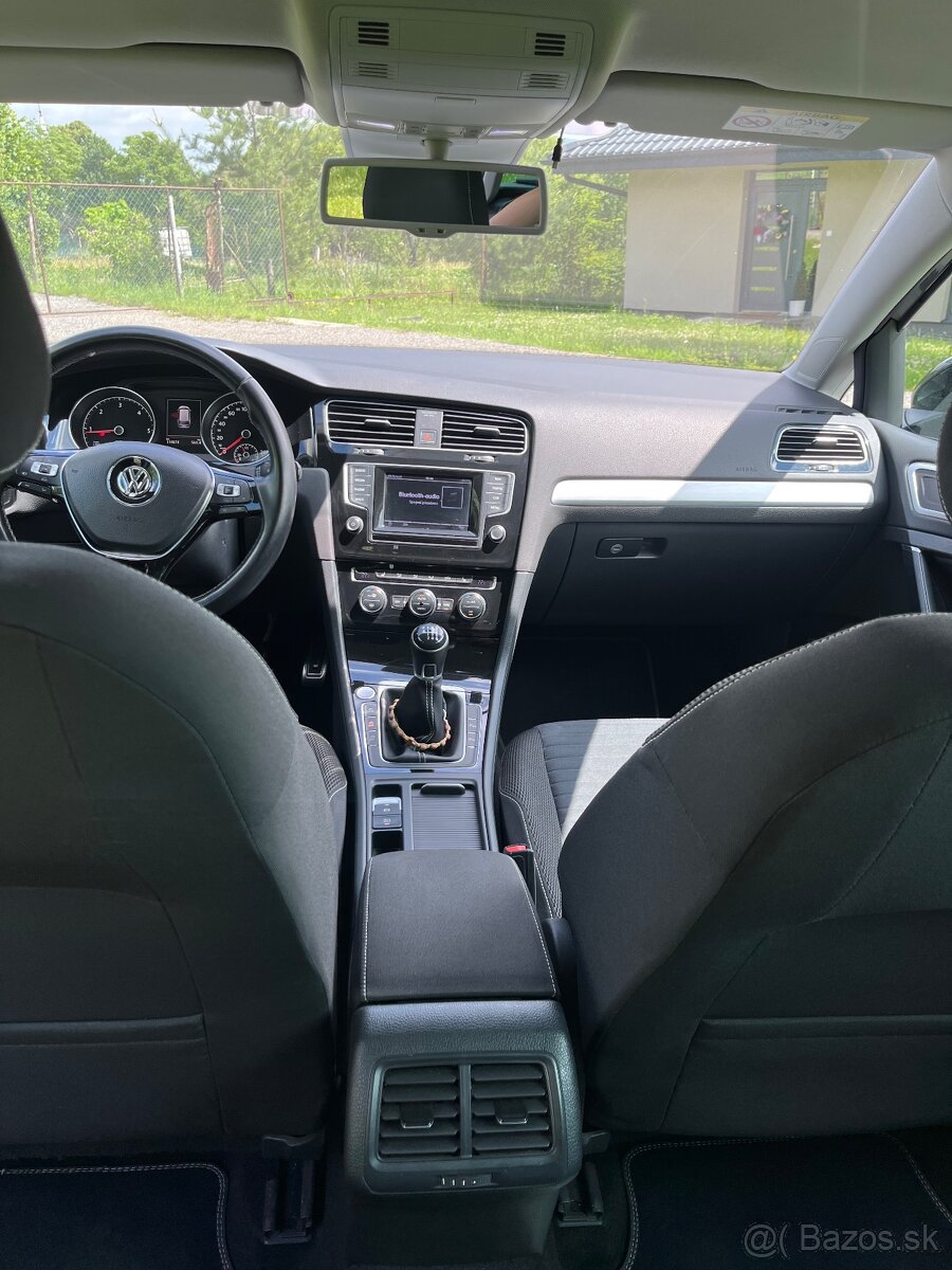 VW Golf VII - 13