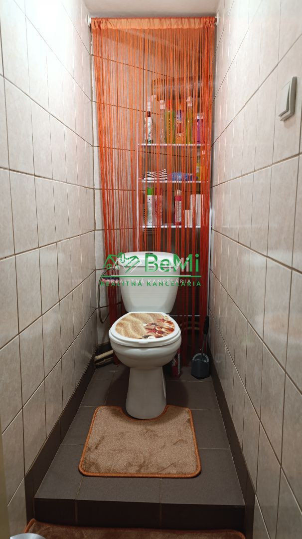 Dvojgeneračný dom s 4443m2 pozemkom v Rožňave-PREDAJ,VÝMENA - 13