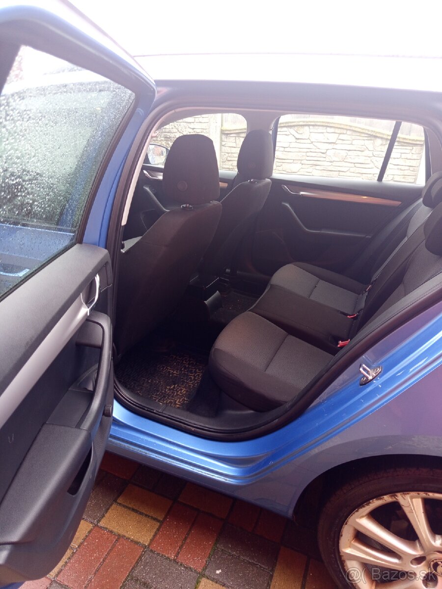 Škoda Octavia 3 Combi 1.6TDI - 13