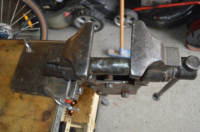 predam krasny stary kovacsky zverak - 13