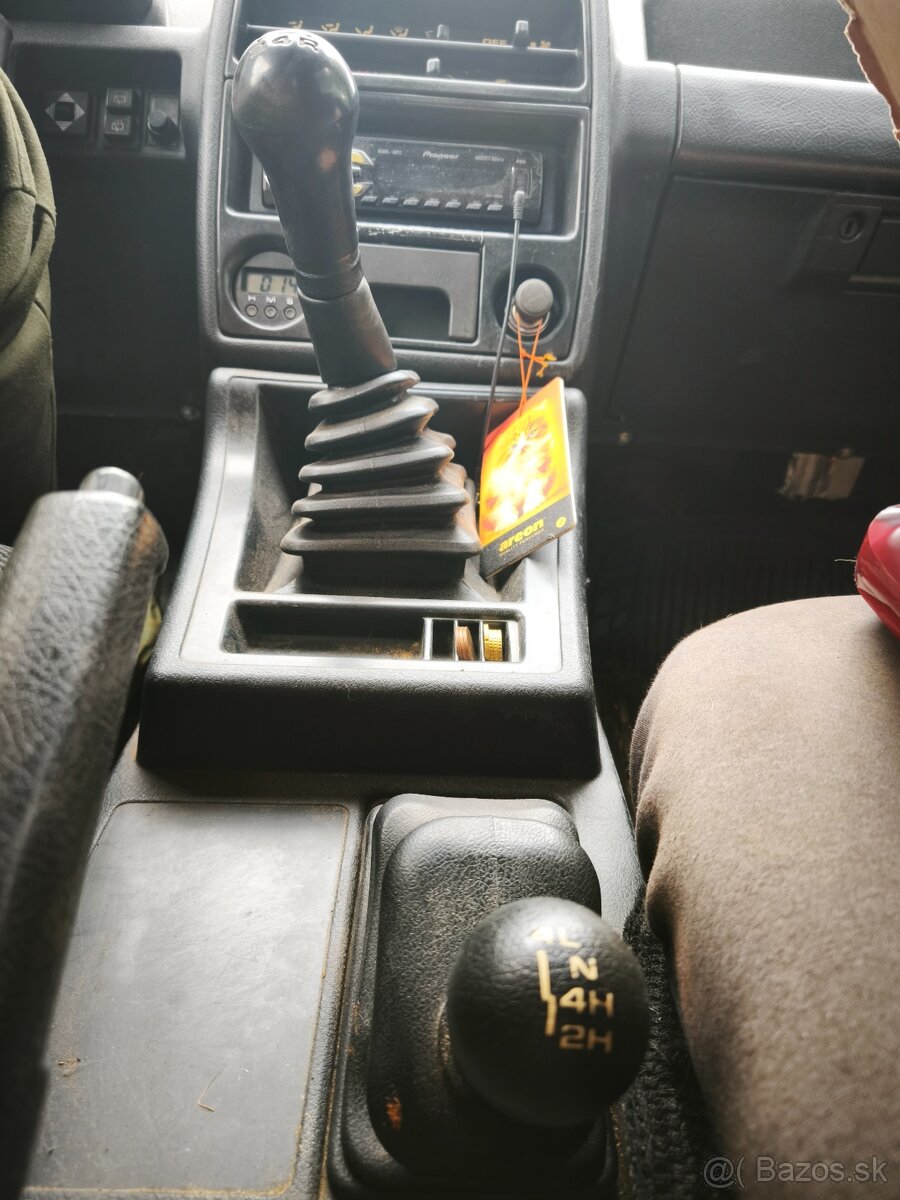 Suzuki Vitara 1.6 JLX 8v / tp spz - 13