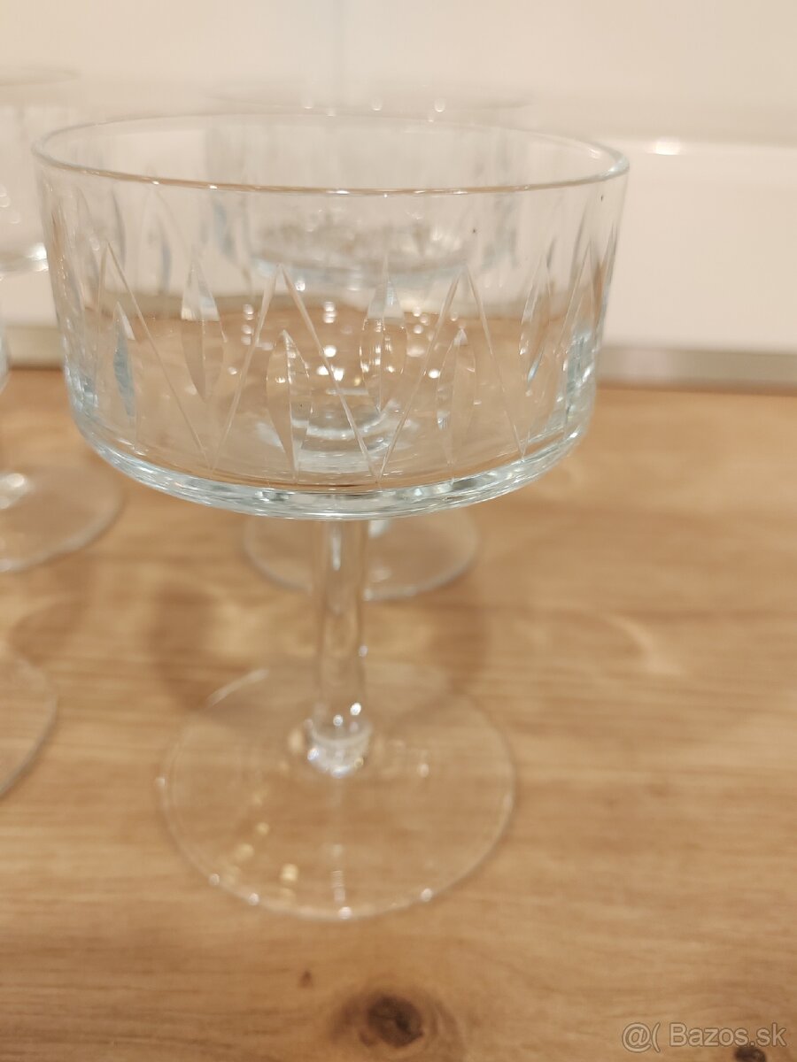 Predám porcelán, šálky, poháre - 13