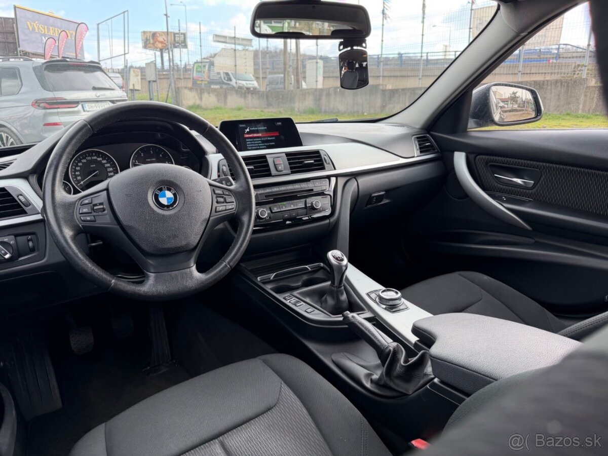 BMW Rad 3 Touring 316d - 13