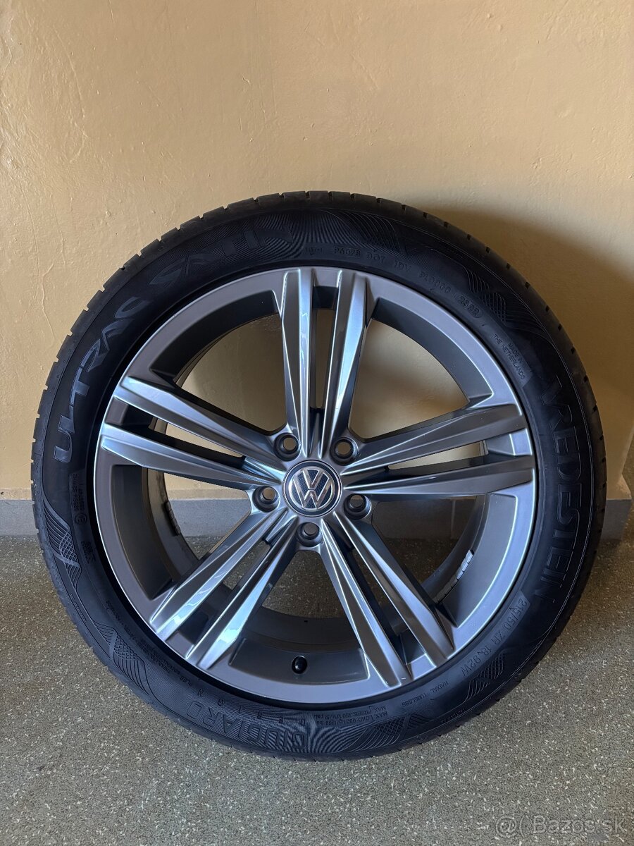 Letné VW Sebring 215/50 R18 - 13