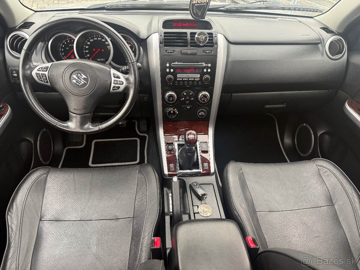 Suzuki Grand Vitara 2.0 Benzin 4x4 len 66000km - 13
