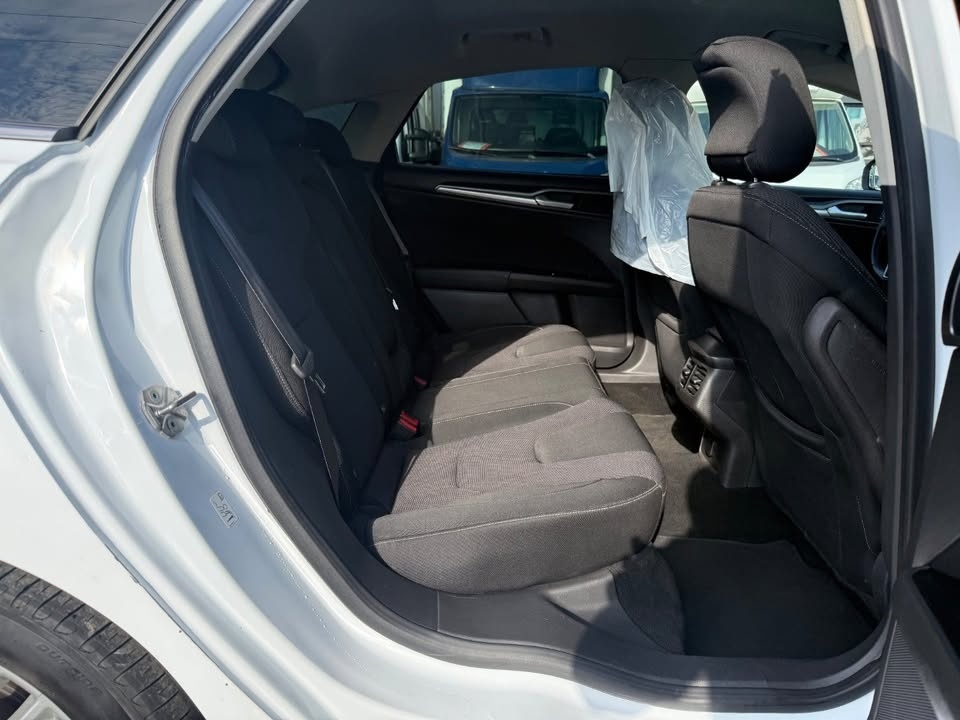 Ford Mondeo 1.5 EcoBoost Trend - 13