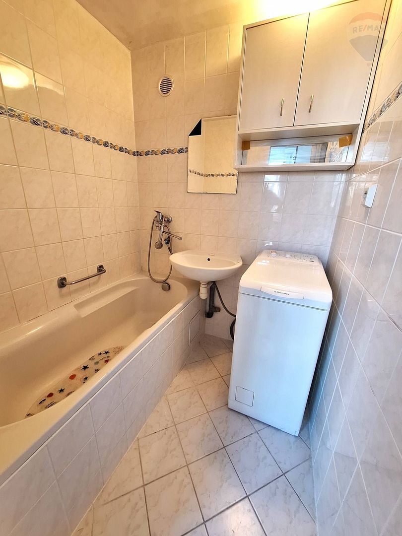 Veľký 2 izbový byt na PREDAJ Brezno - Západ - 13