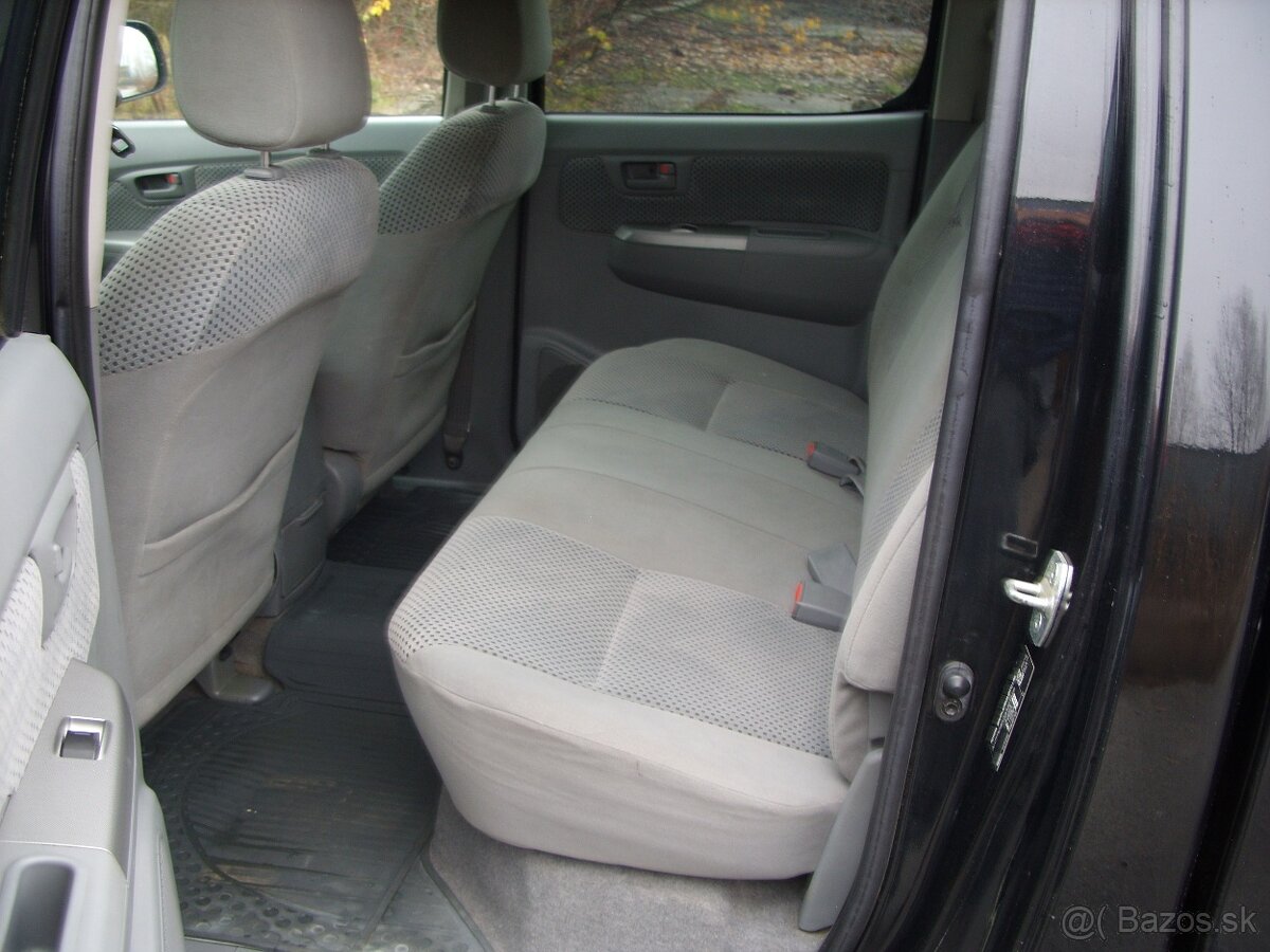 Toyota Hilux 2,5 D-4D 4x4 Zadná Uzávierka - 13