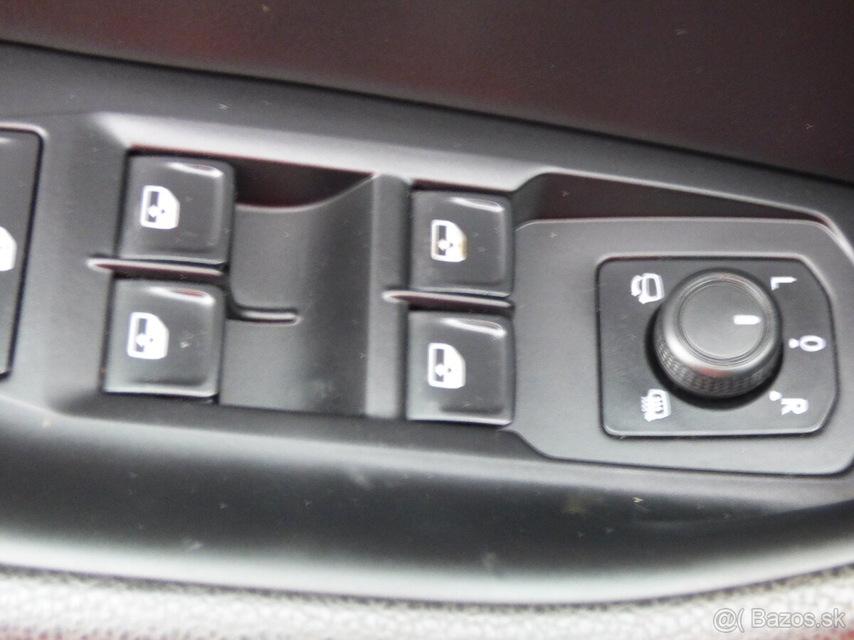 Volkswagen Arteon 2,0 TSI DSG,Navi,Kessy hatchback Elegance - 13