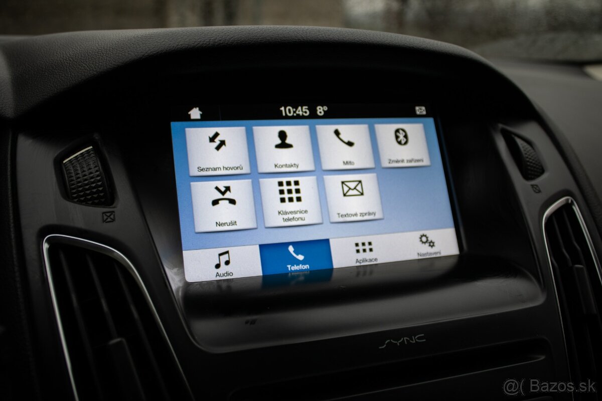 Ford Focus 1.0 EcoBoost Titanium X - 13