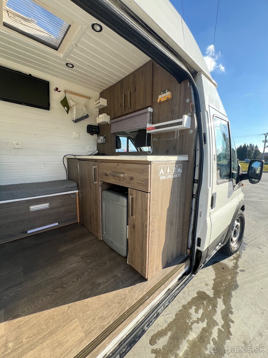 Ford Transit - 13